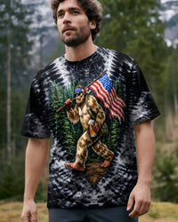 BIGFOOT WITH FLAG  SWIRL ALL OVER PRINT   - TLTW3101261