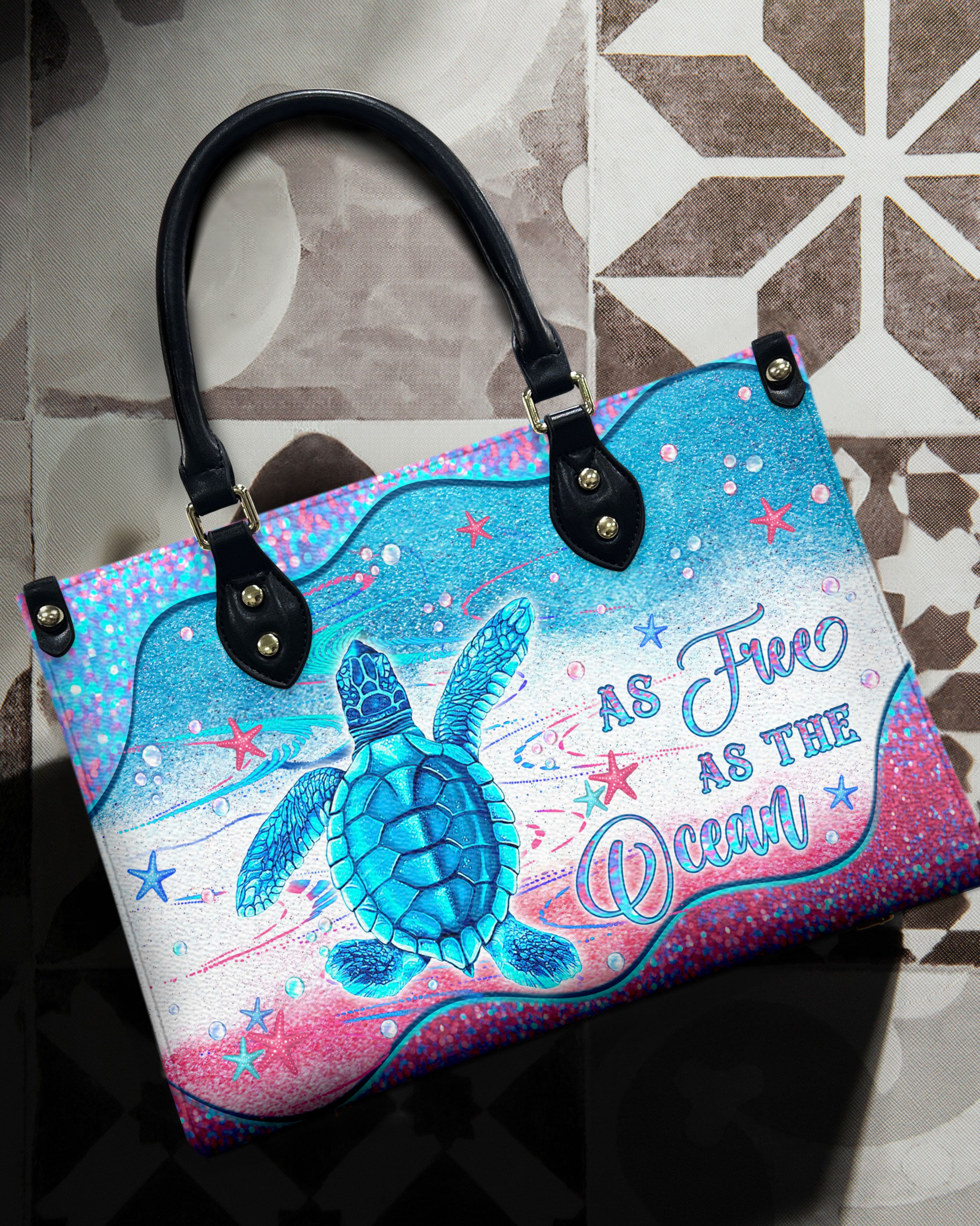 AS FREE AS THE OCEAN TURTLE LEATHER HANDBAG - YHLN2803244