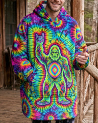 BIGFOOT ROCKIN' BURST FLEECE BLANKET HOODIE   - TLTW2910263