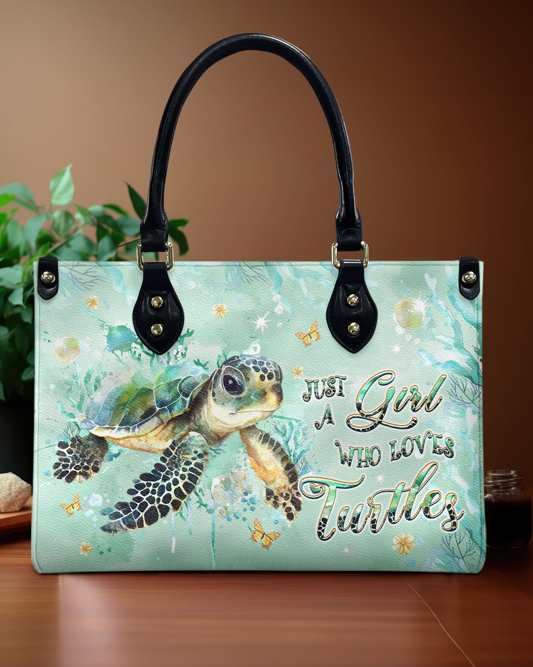 JUST A GIRL WHO LOVES TURTLES LEATHER HANDBAG - YHHG2711244