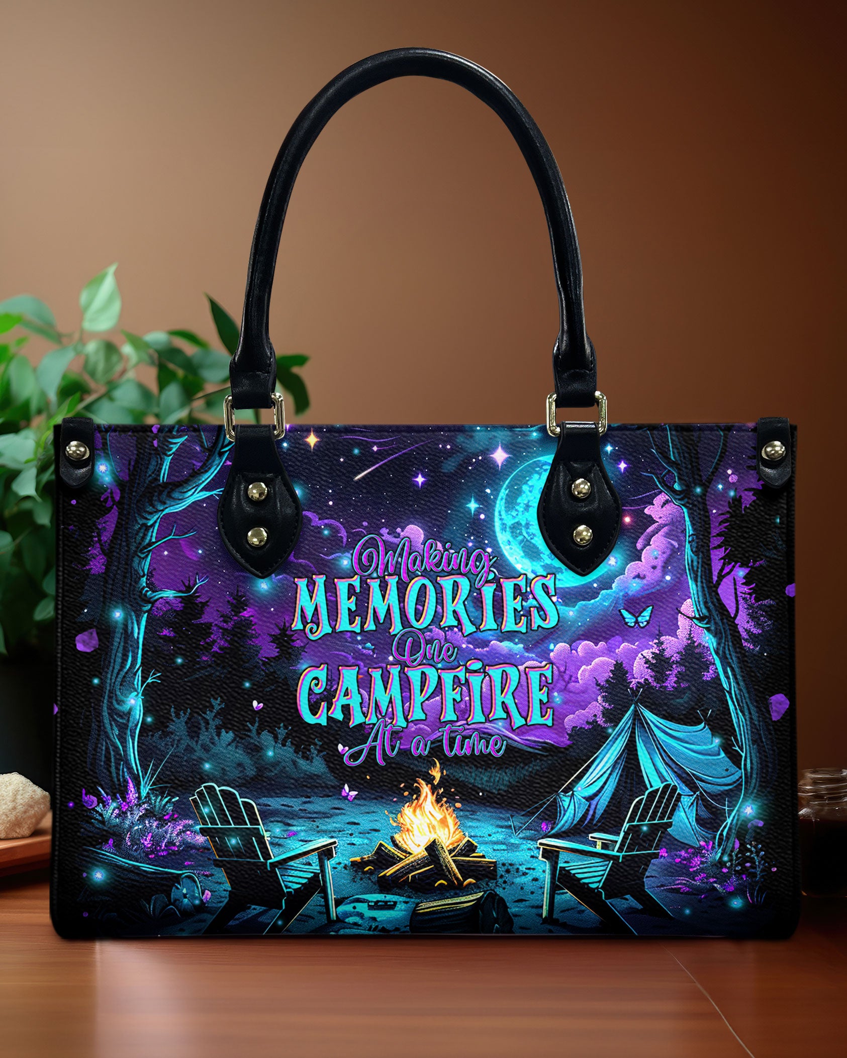 MAKING MEMORIES ONE CAMPFIRE AT A TIME LEATHER HANDBAG - TLTR2609244