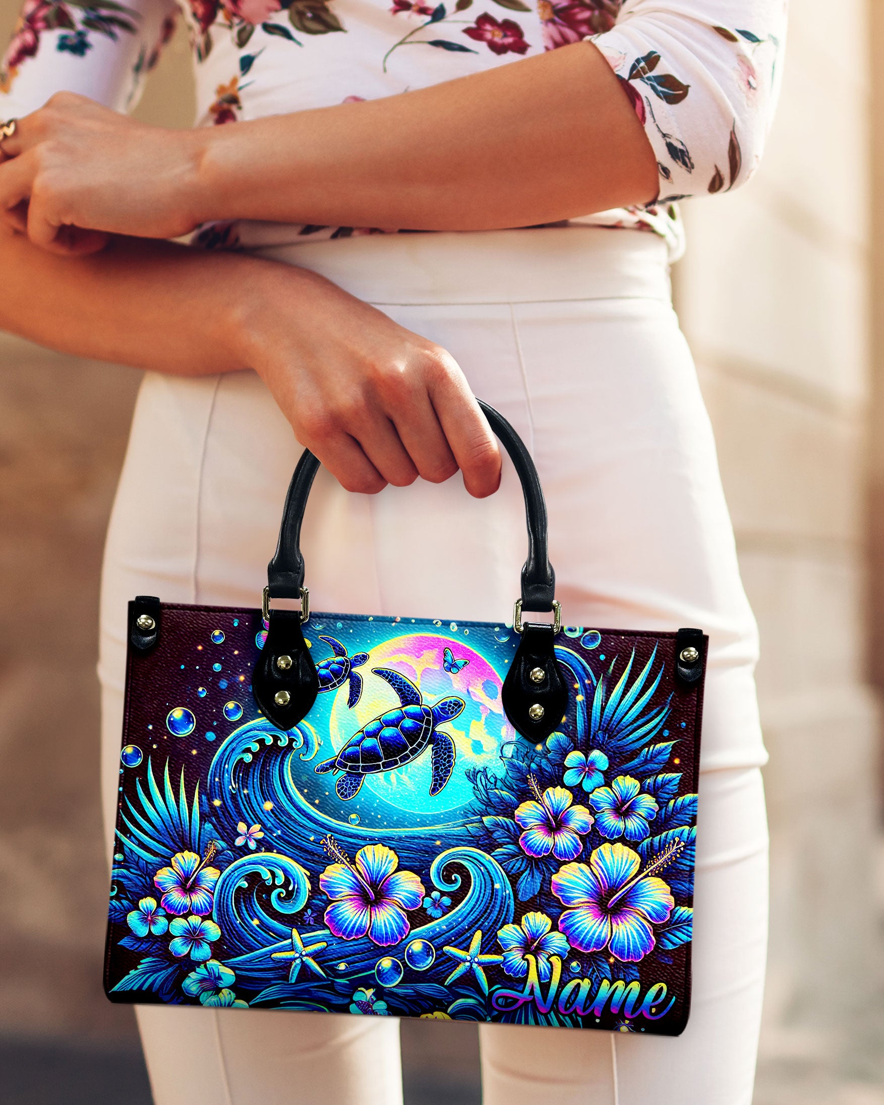 TURTLE UNDER MOON LEATHER HANDBAG - TLNZ0908244