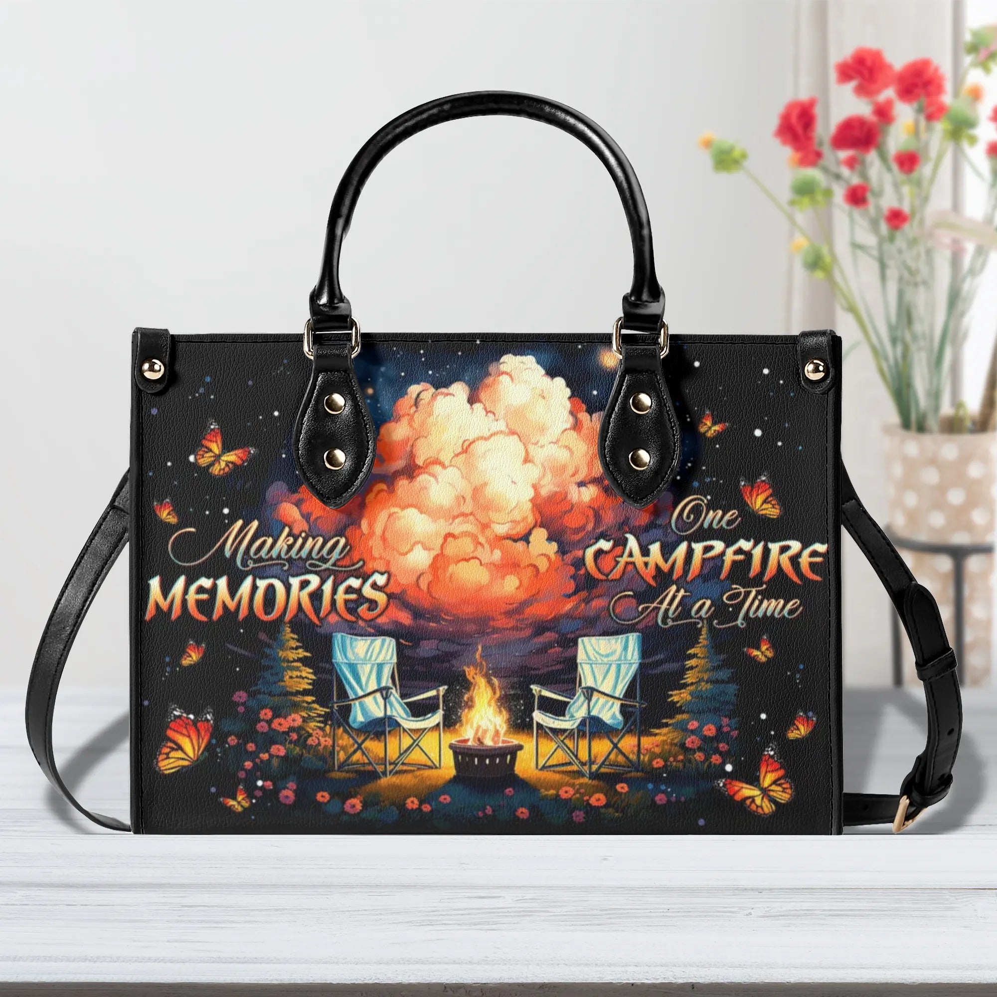 MAKING MEMORIES ONE CAMPFIRE AT A TIME LEATHER HANDBAG - TLTW0706243