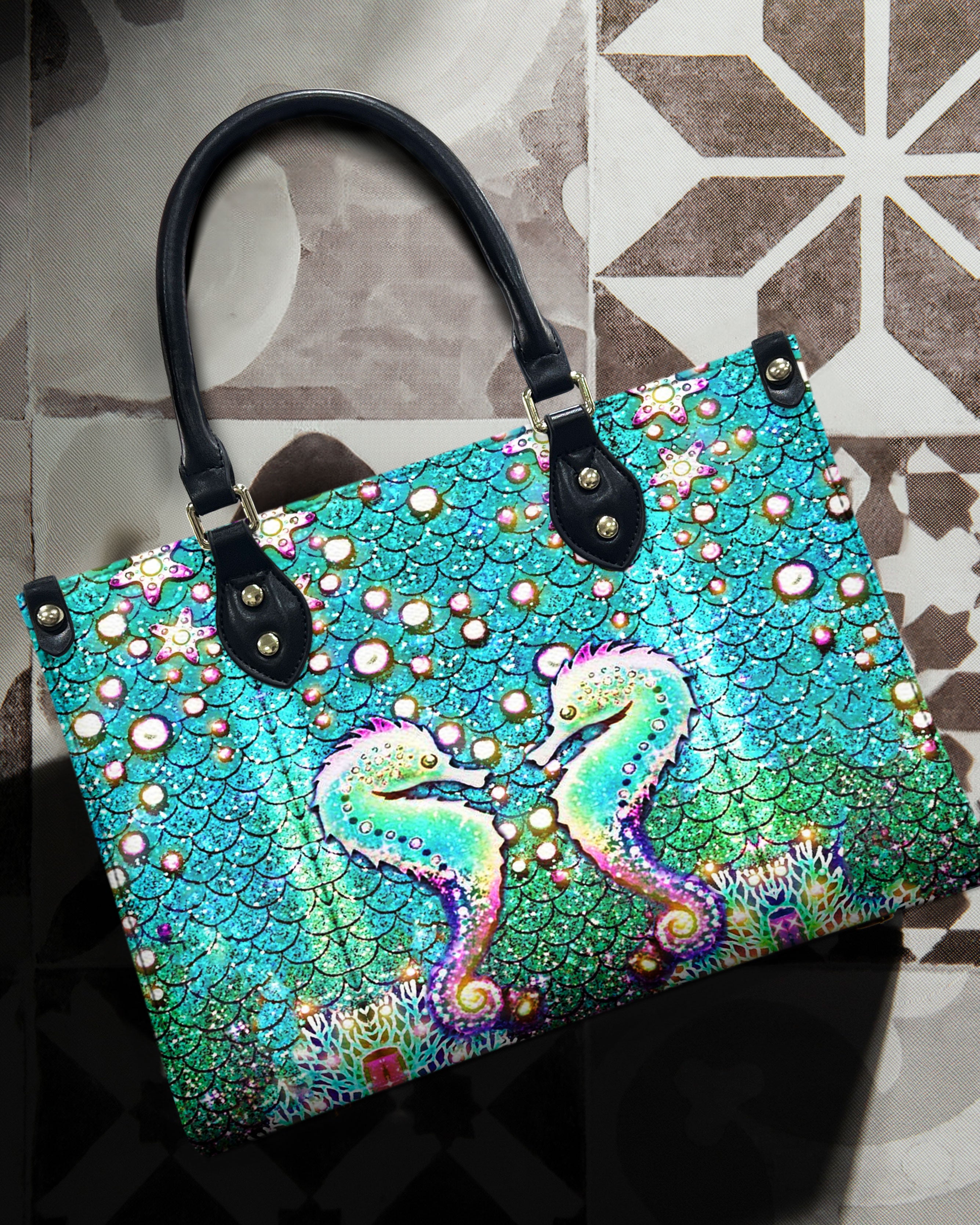 GLOWING SEAHORSE LEATHER HANDBAG - YHDU1706242